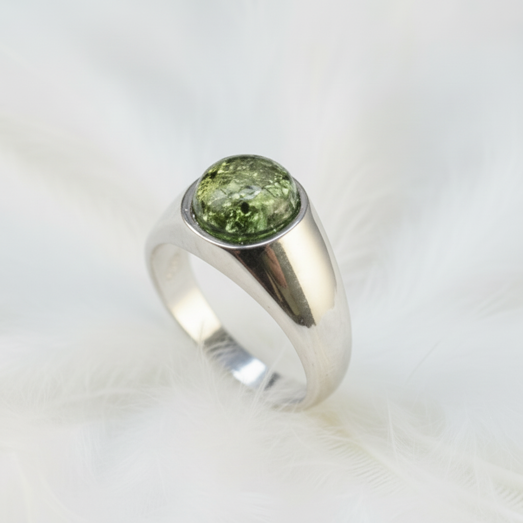 ashes memorial signet ring for men with peridot stone